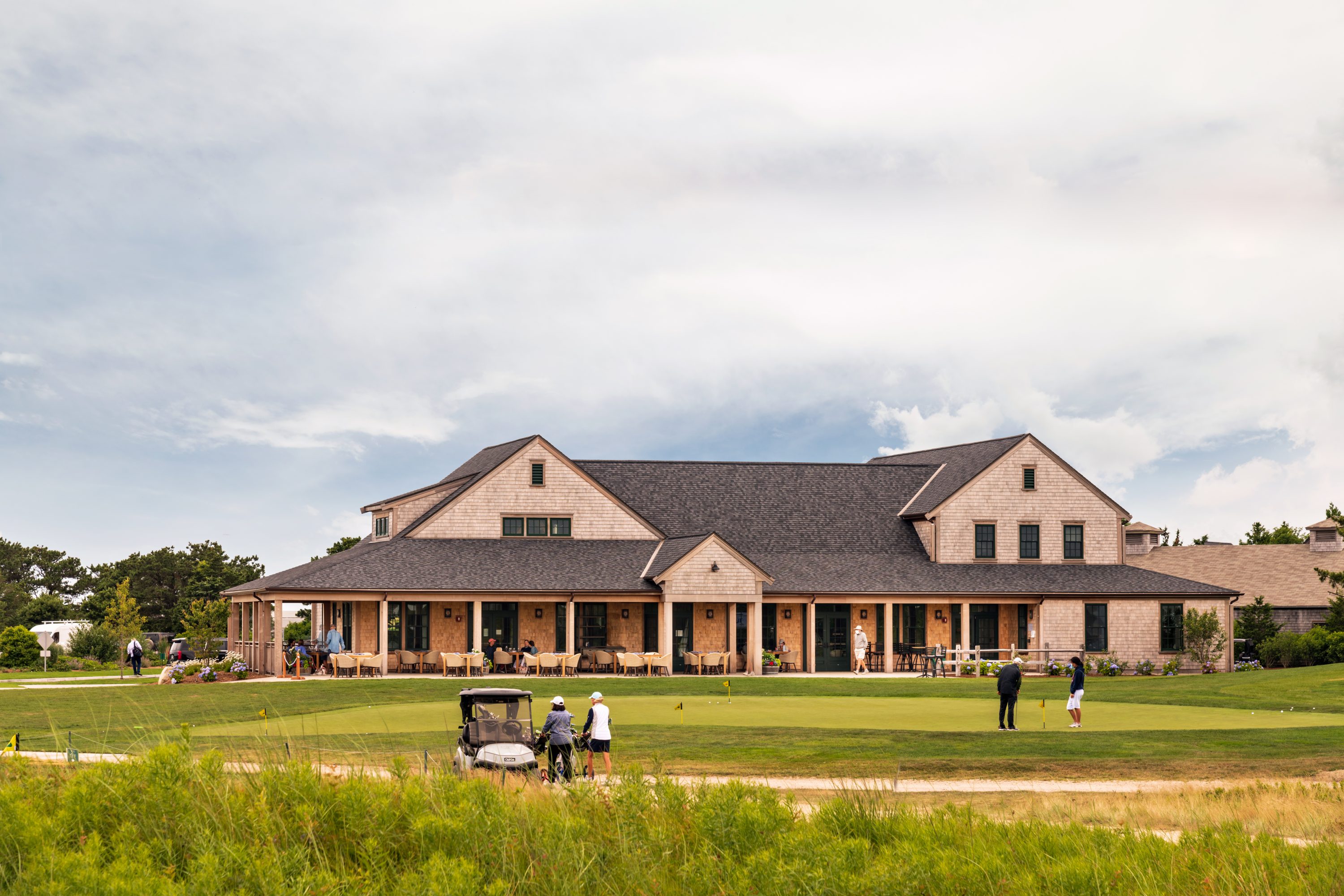 Miacomet Golf Club - Catalyst Architecture and Interiors